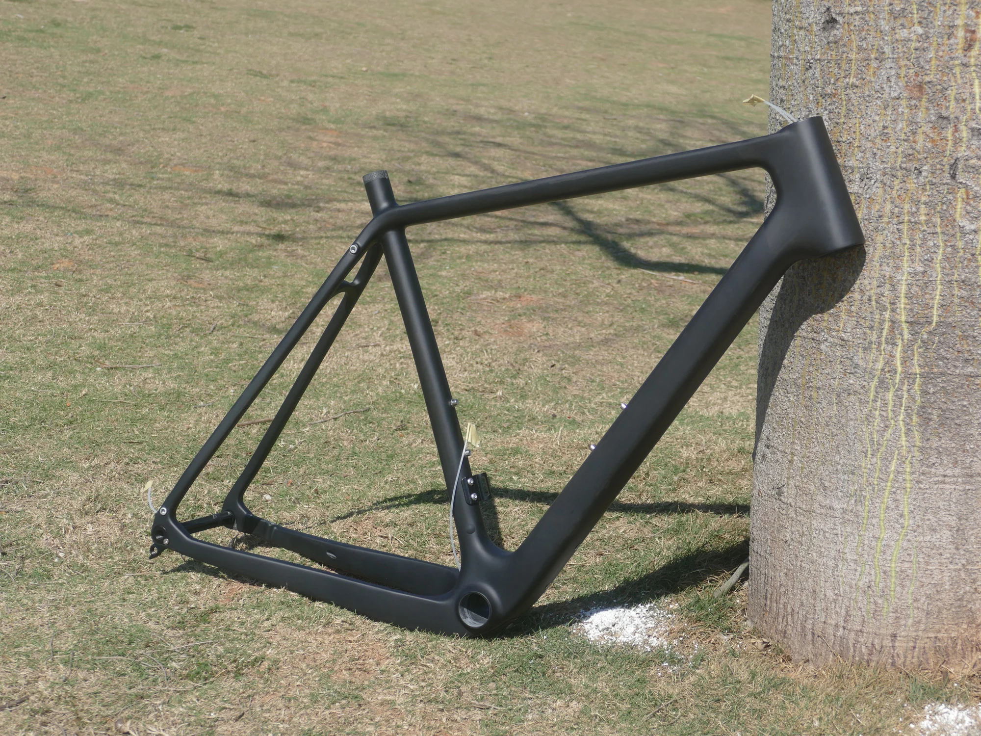 

New Full Carbon UD Matt Black Gravel Bike Bicyce Thru Axle Flat Mount Gravel Frame BB86 / BSA Frame Only 50/53/55/57/59cm