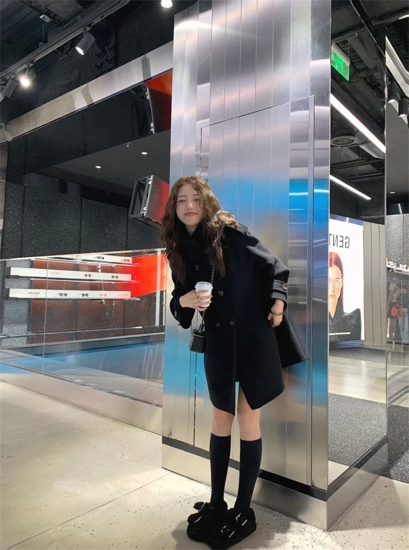 Woolen Coat Women's Autumn/Winter New Small Hepburn Style Mid length Double sided Cashmere Coat Women's Woolen Coat Commuting