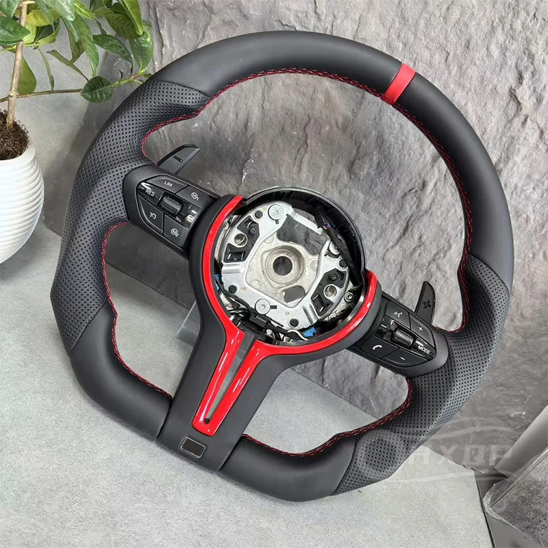 BMW F30 F10 F31 F20 F25 F22 F36 F33 F32 F80 F82 F11 F18에 적합한 맞춤형 레드 스타일 가죽 스티어링 휠