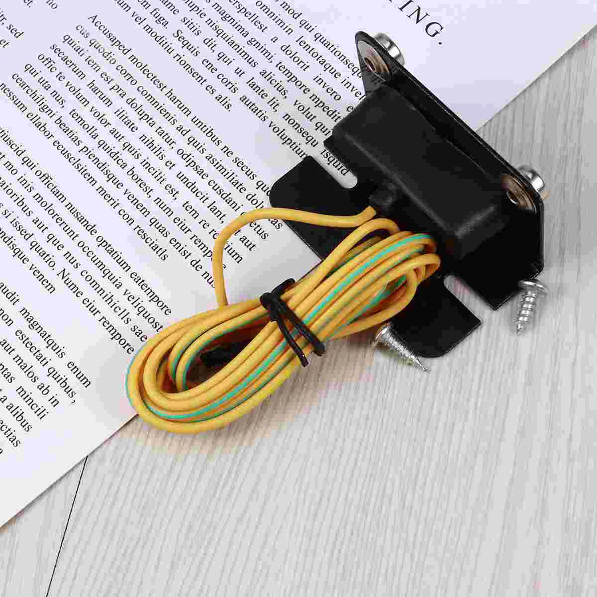 

1pc ESD Ring Anti Static Durable Electrical Socket Terminal Connectors Table Mats Cable Ground Socket for Wrist Strap (Random