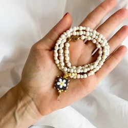 Elegant French White Turquoise Bead Necklace with Heart - Shaped Glass Pendant (Necklace A)