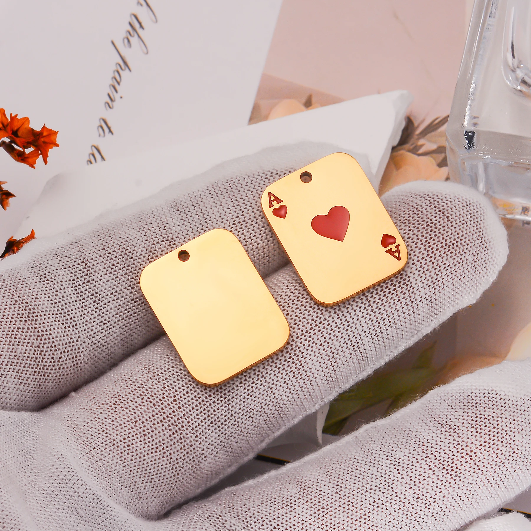 4 Stück Edelstahl Spielkarte Pik Ace Queen Charm Anhänger ID Blank Tag hochglanzpoliert für DIY Schmuckherstellung – Detail 6