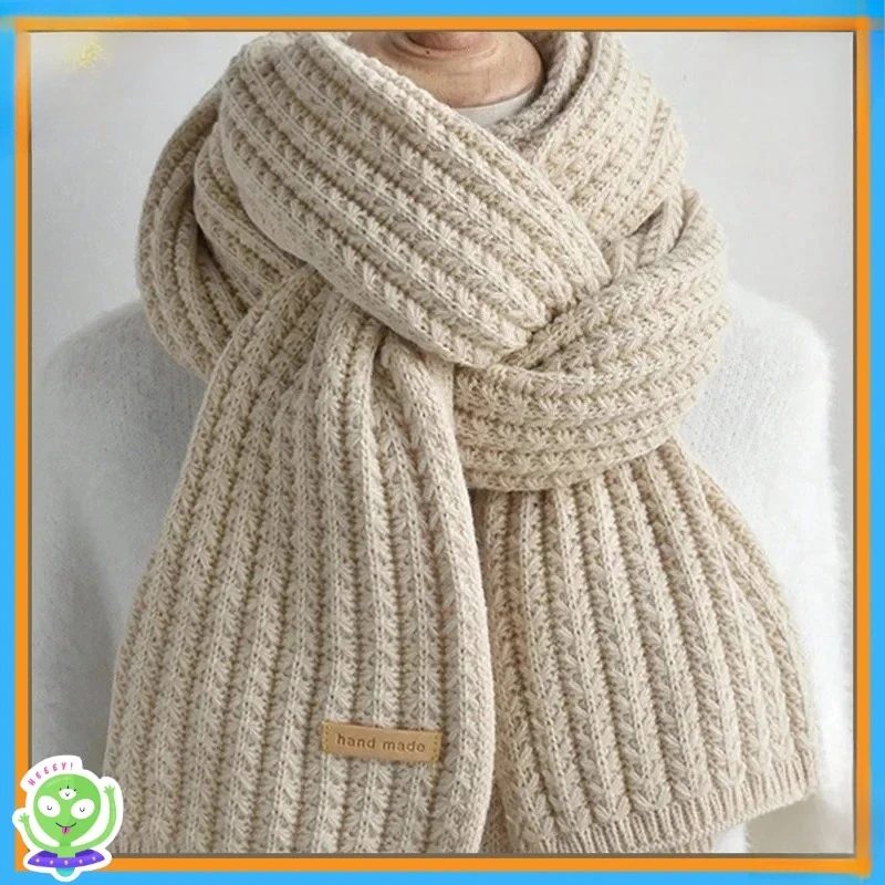 Unisex Thick Wool and Cashmere Scarf, Long and Warm Winter Neck Accessory, Suitable for Travel and Office Use.