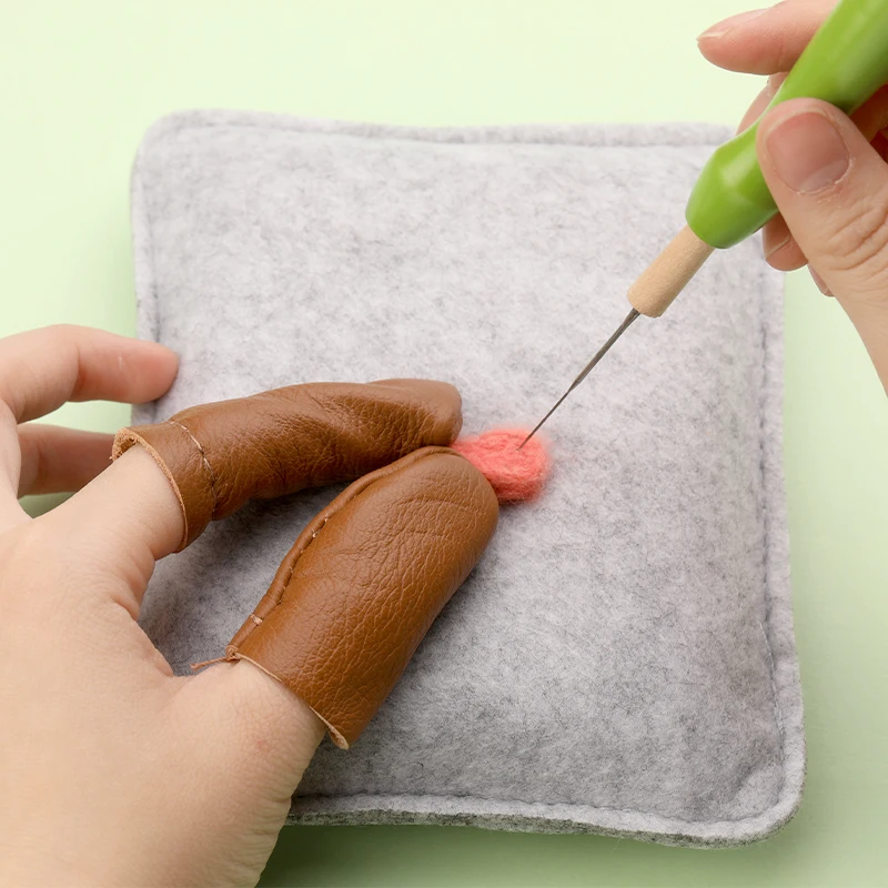 Wool Needle Felting Tools Starter Kit with 50 Colors Wool Roving Fiber Scissor Storage Bag for Felt Supplies needle felting kit wool felting kit needle felting painting kit