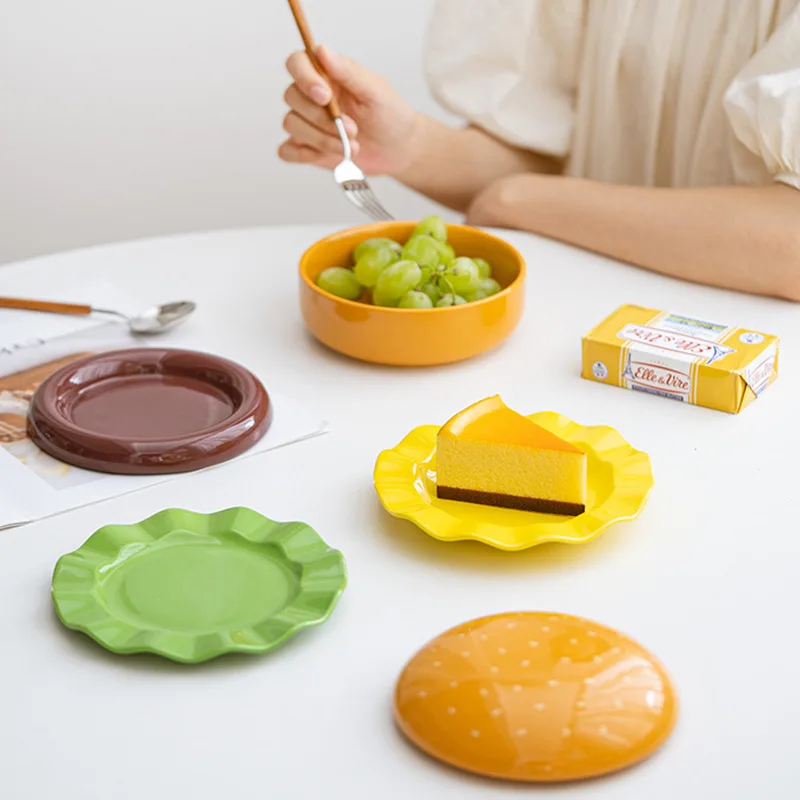 One-person burger modeling creative ceramic tableware gift-giving household dinner plate snack plate
