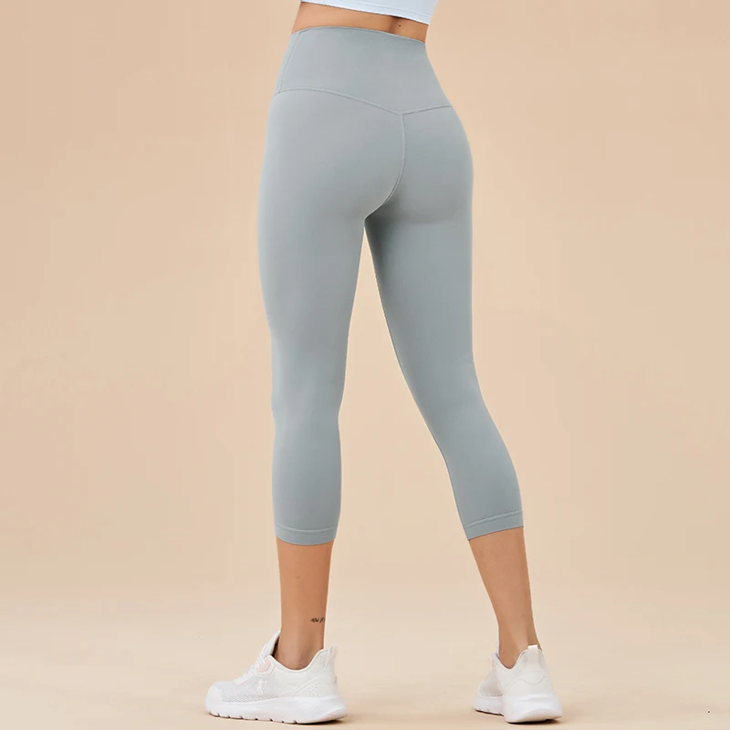 SOISOU Nylon Yoga Capri Pants Leggings Women's Pants Gym Sexy High Waist Tight Breathable Elastic Girl Sports Pants 13 Colors 2