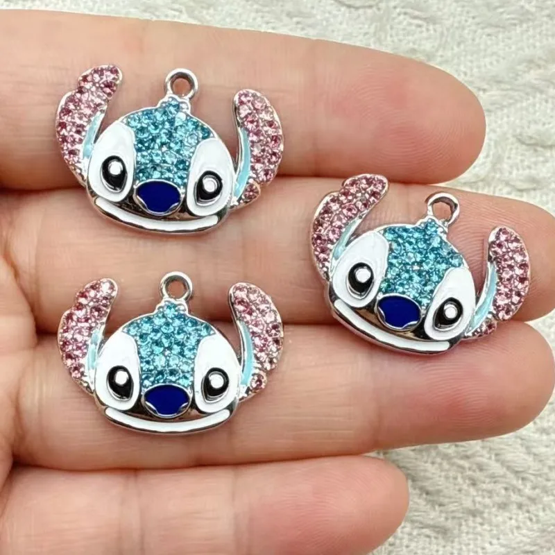 3PCS 리로 & 스티치 액세서리 소녀와 여성을위한 절묘한 매력적인 라인스톤 스티치 장식품 생일 파티 독특한 선물 장난감