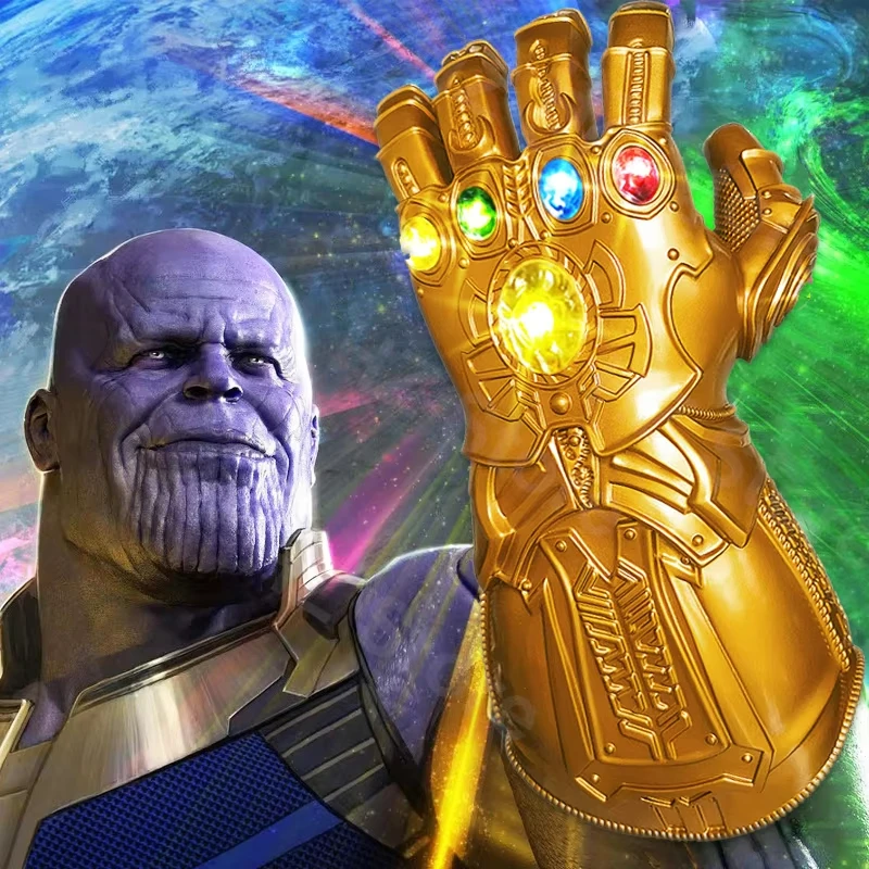 MARVEL アベンジャーズ インフィニティガントレット　サノス 最強の敵サノスがインフィニティ・ガントレットを高々と掲げる