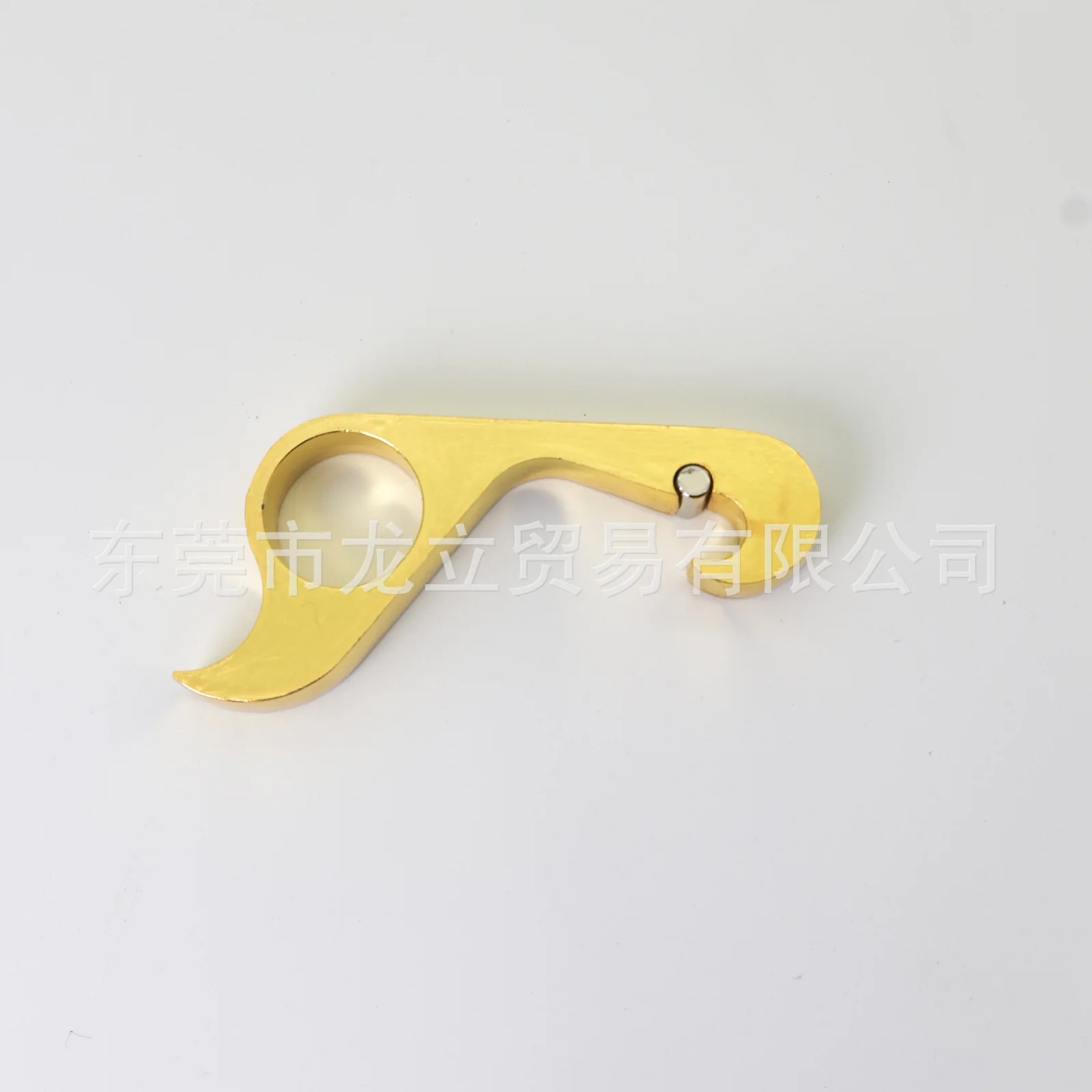 One Handed Bottle Opener for Wine and Beer