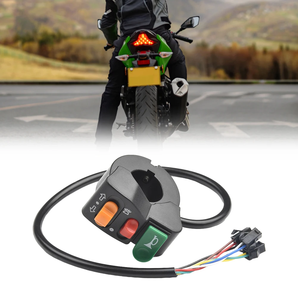 

Turn Signal Switch Motorcycle Multi-Function Scooter Black Button Handlebar Headlight Horn ON-OFF Switch 7/8\"