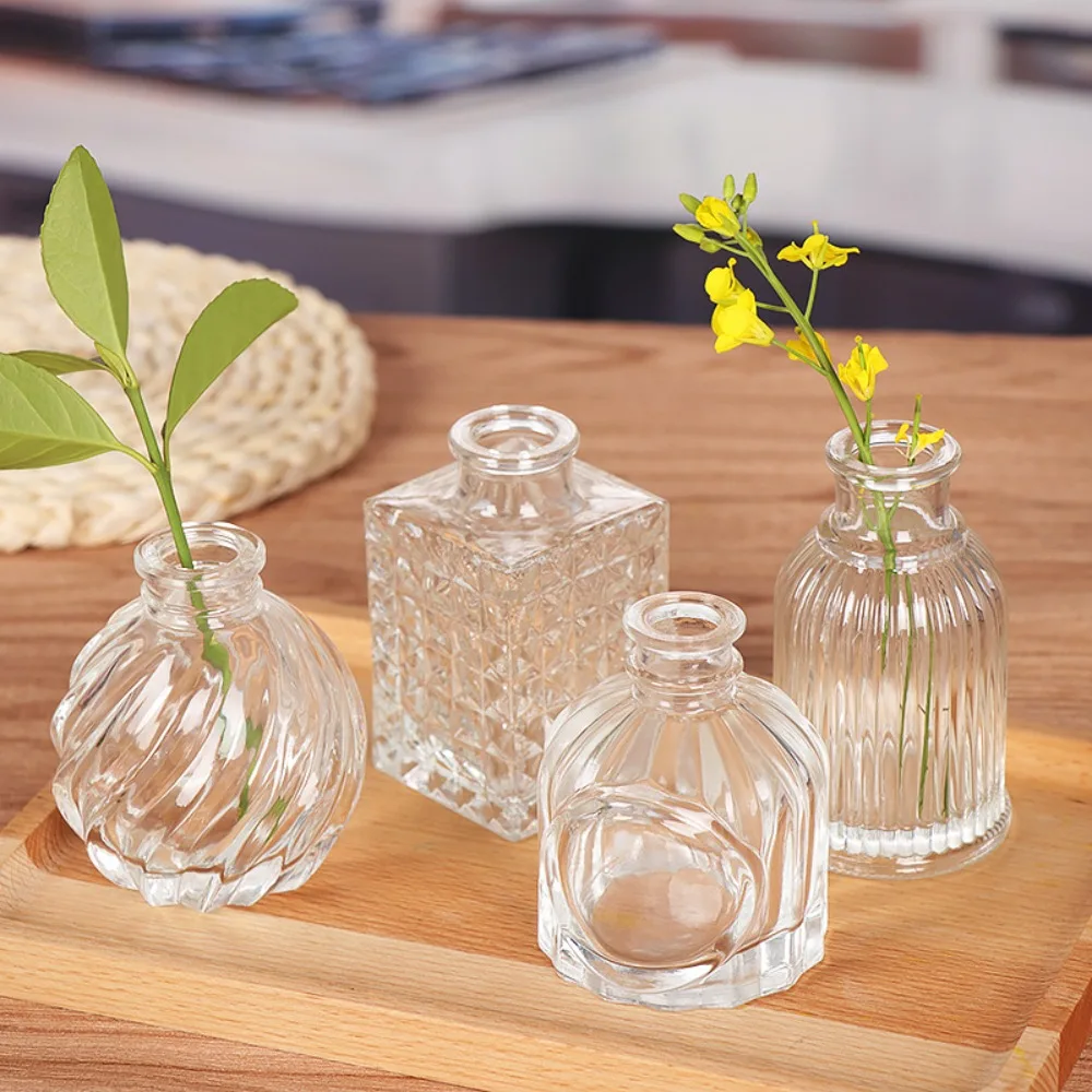10PCS/SET Retro Relief Mini Glass Vase European Style Decorative Small Vase Set Crystal Clear Elegant Transparent Vase