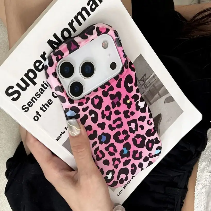 Leopard Print Wave Edge Shockproof Phone Case - Stylish and Durable Hard Cover