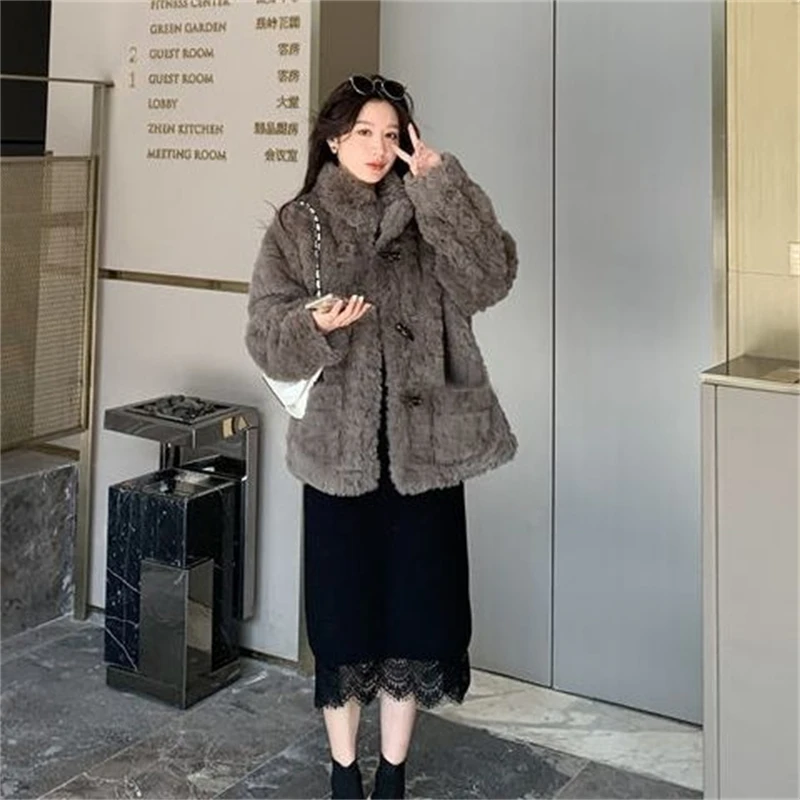 2023 New Korean Fashion Faux Fur Winter Jacket Women Imitation Rabbit Fur Casual Coat Loose Casual Lamb Fleece Coat