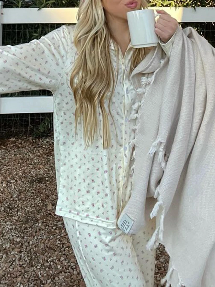 Women 2-Piece Pajama Set Long Sleeved Lapel Button Up Shirt Floral/Heart-Shaped Printed Long Pants Sleeved Casual Home Set