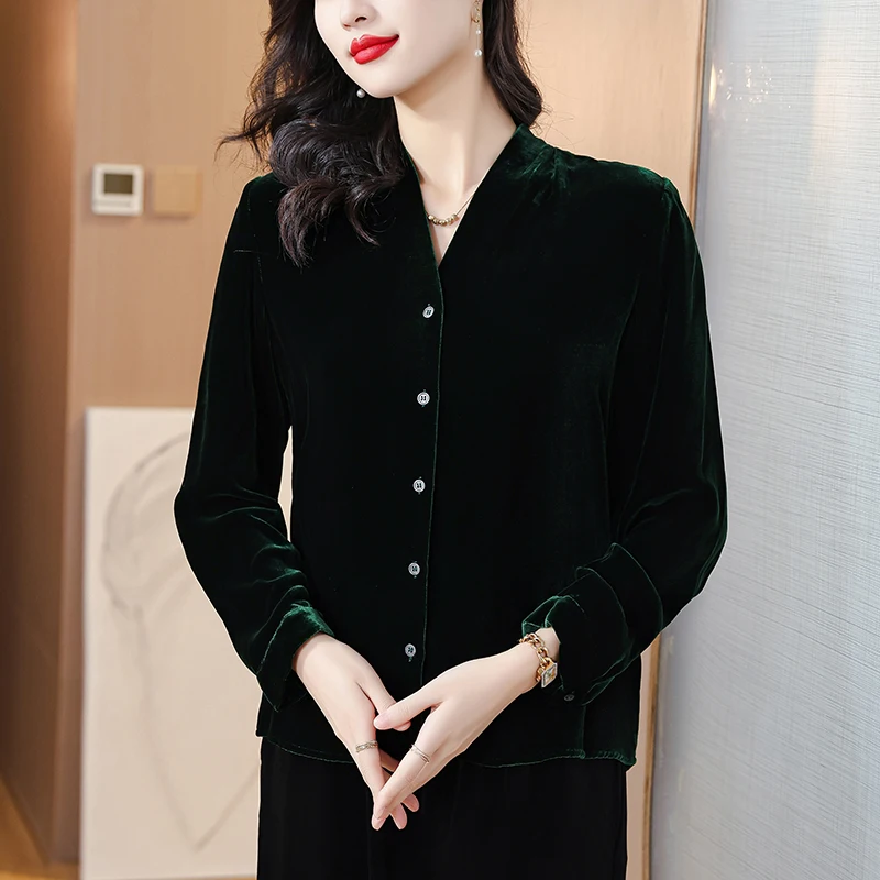 

Autumn Winter Green Velvet Long Sleeve Blouses Women Fashion Bodycon Chic Top Shirts 2024 Korean Vintage Casual Ladies Top Coats