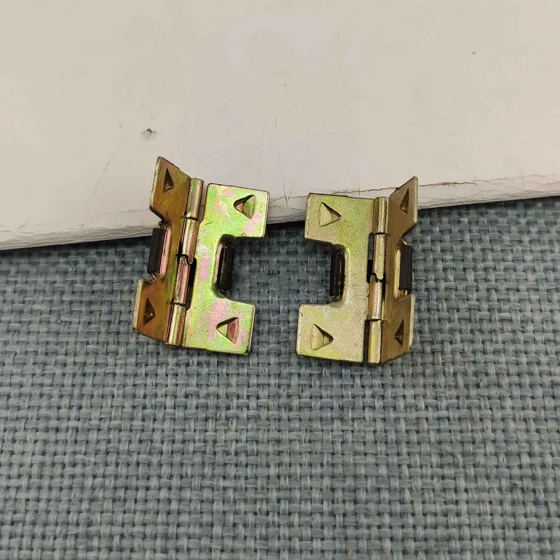 Yellow Iron Cabinet Luggage Mini Hinge Make Up Ring Box Decoration Hinge with Springs Antique Vintage Old Style 50Pcs