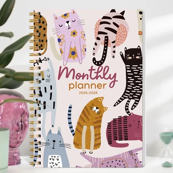 1 agenda mensile accademica dal luglio 2026 al giugno 2028, calendario a spirale A5 per 24 mesi con blocchi grandi, note e copertina con simpatico gatto