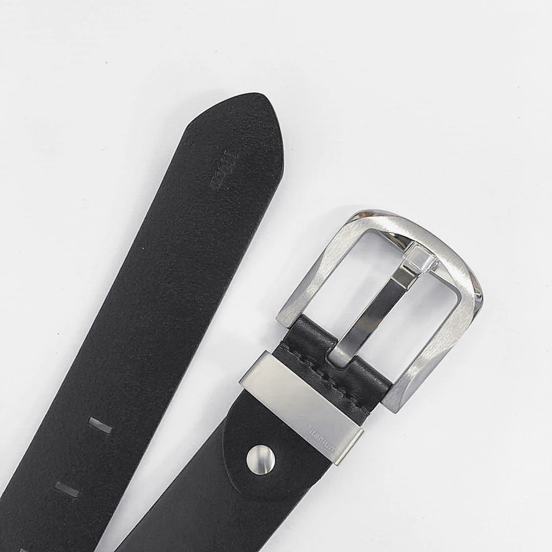 1.5 Inch Width Genuine Leather Belt With Ultra-durable Titanium Thickened D Buckle