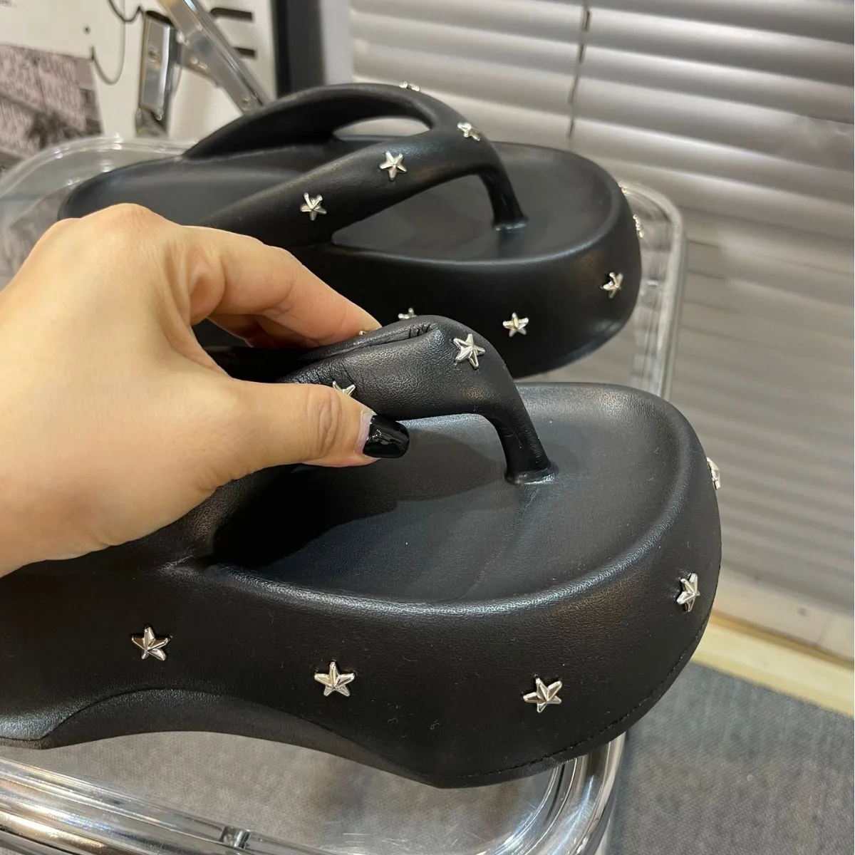 Summer Wedge Platform Flip Flops Thick Soles High Heels Beach Shoes Slippers Outdoor Beach Flip Flops Opened Toe Beach Slippers Flip Flops