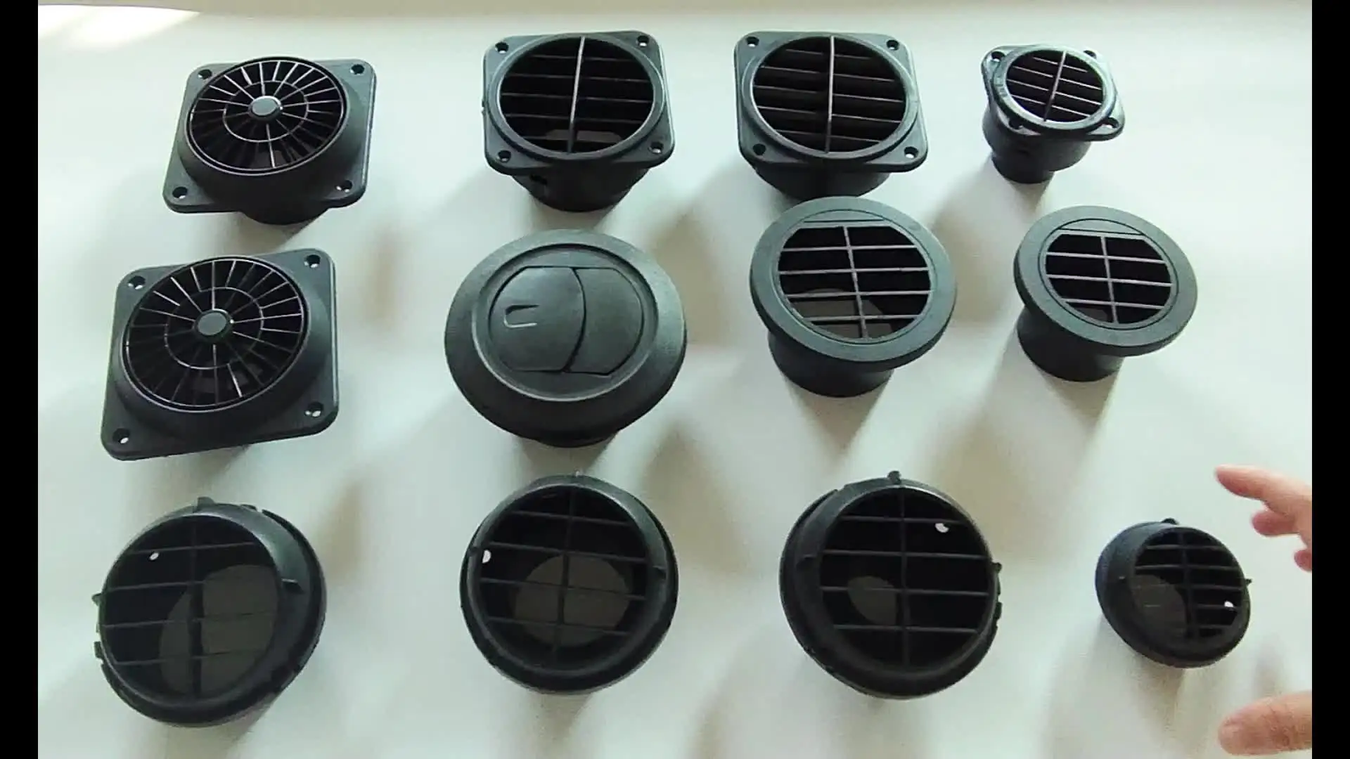 BWBVHRHZY 42mm/60mm/75mm Air Outlet Vent Cover Heater Duct Ducting Pipe Black for Air diesel Auxiliary Heater Part for Webasto Heater(42mm 150cm Pipe