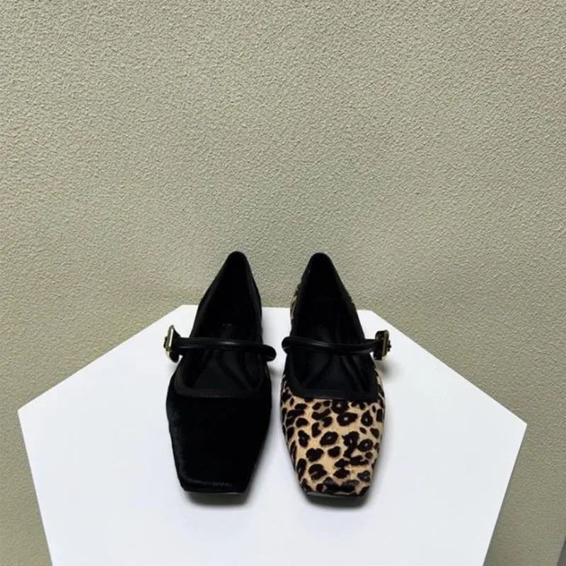 2024 New Fashion Women's Flat Shoes Round Toe Leopard Print Casual Shoes Ladies Breathable Slip-on Outdoor Soft Mary Jane Shoes 3