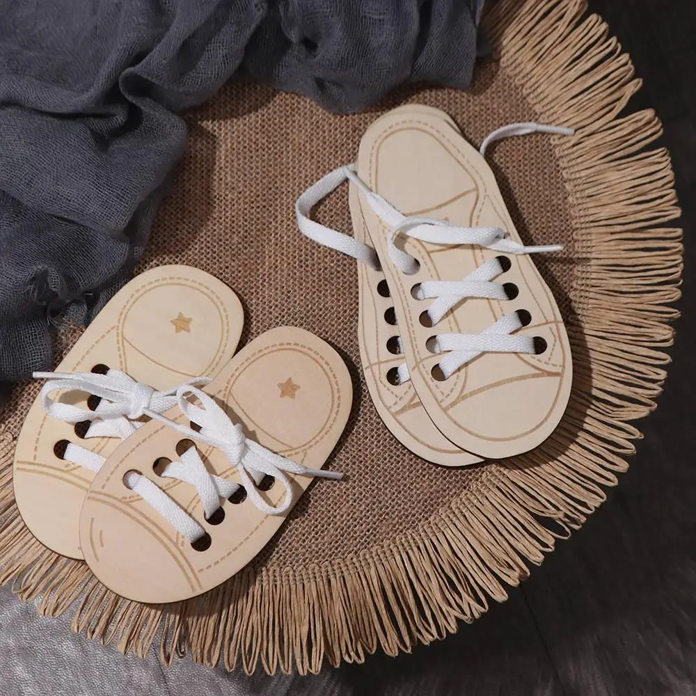 Montessori Teaching Aids Wooden Lacing Shoe Toy Learn to Tie Laces Toy Montessori Educational Toy Tying Shoelaces Boards - 2