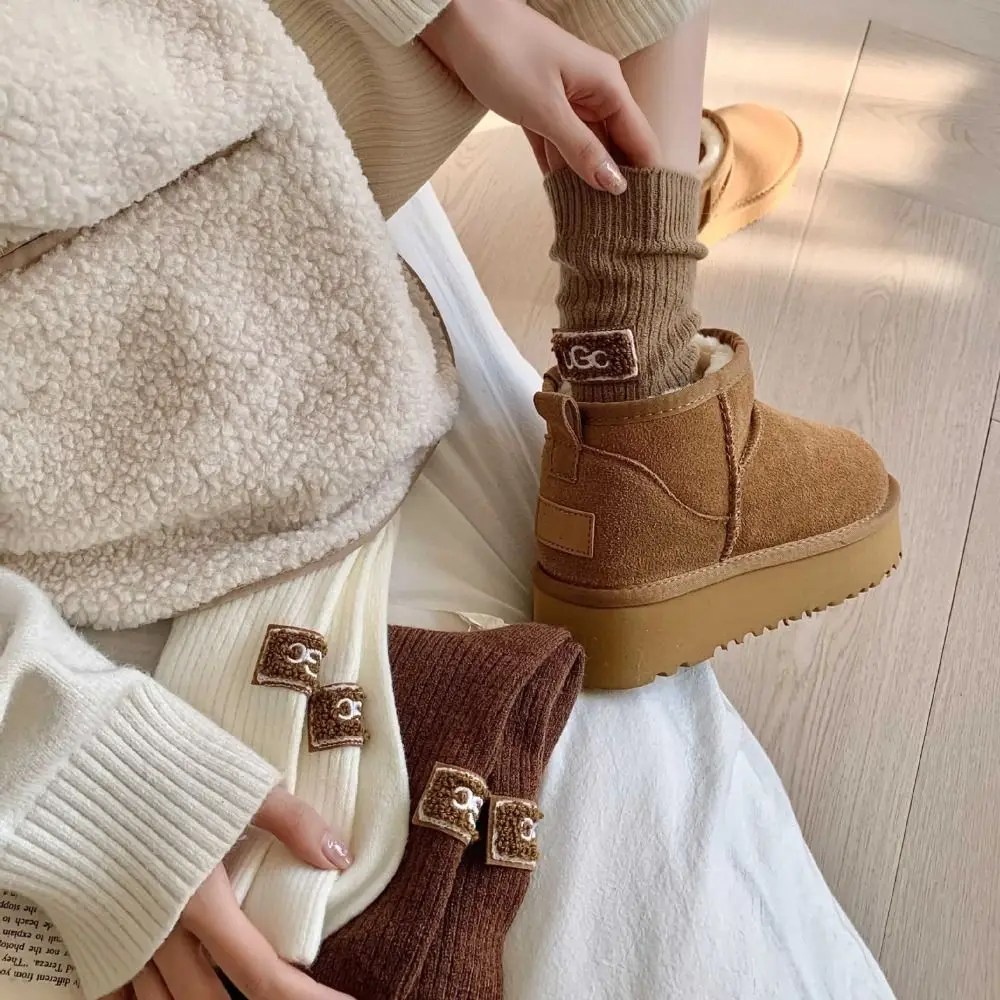 2024 New Warm Velvet Socks Autumn Winter Thickened Thick Line Mid-Tube Socks Trendy Heel Furry Label Snow Boot Socks Ins
