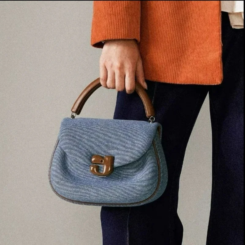 

2024 latest Guliang Gigi shoulder small saddle bag Joker Messenger bag portable design birthday gift