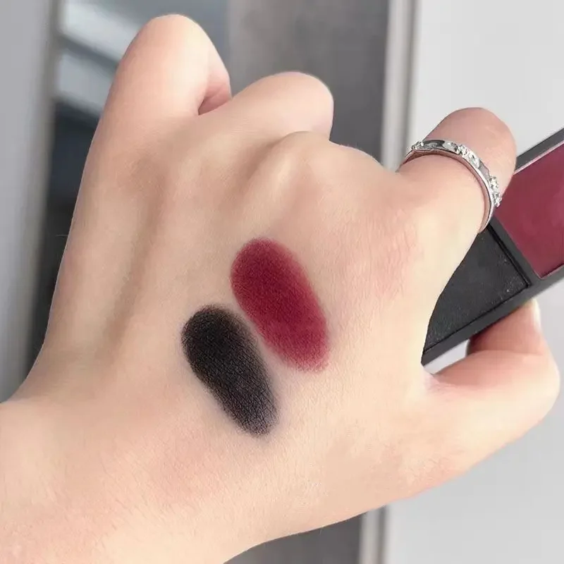 Hot Biya 2Colors Eyeshadow Protable Red Black Plate Matte Eye Shadow Dark Smoky Cosmetics Makeups Party Halloween DIY Wholesale 2