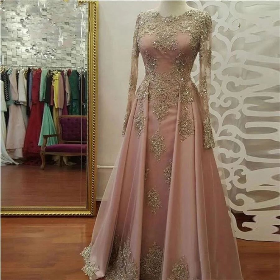 Elegant Gold Lace Appliqued Long Prom O-Neck Beaded Crystal Long Sleeve Evening Blush Pink Tulle Formal Party Gown robe de soir&eacute;