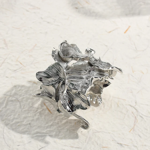 Exaggerated Vintage Metal Hollow Leaves Open Bracelets Bangle For Women Hip-hop Punk Jewelry Party Accessory 5