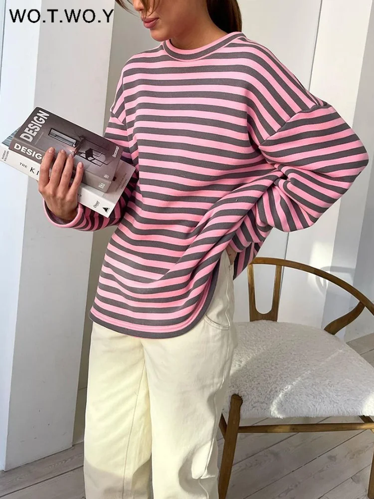 

WOTWOY Autumn Knitted Striped Sweatshirts Women Long Sleeve Oversized Hoodie Female Thick Pullovers Loose Casual Basic Tops 2022