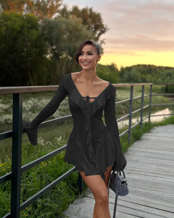 Sexy Deep V Ruffled Bodycon Short Skirt For Women Fall Ruffled Flared Sleeves Party Evening Dress Street Clothing