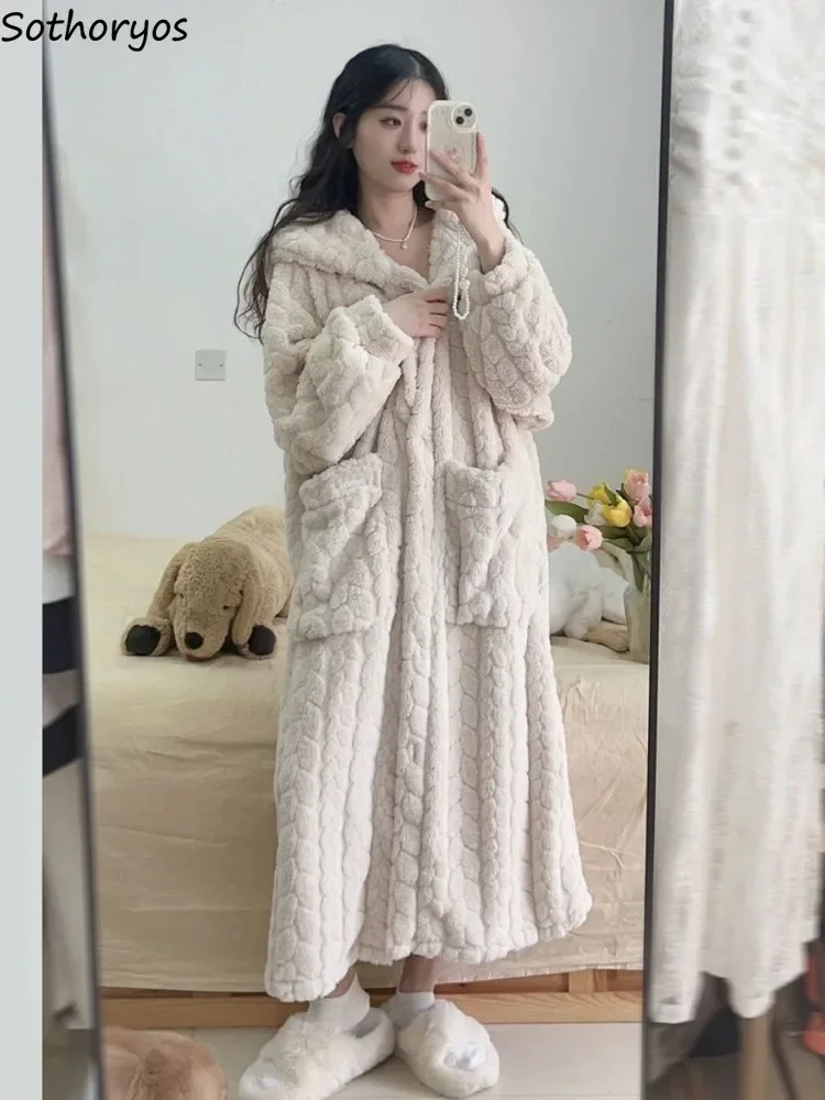 Hooded Robes Women Sleepwear Thickening Girls Kawaii Cute Homewear Winter Warm Bathrobe Casual Pockets Solid Fluffy Comfortable Women Sleepwear