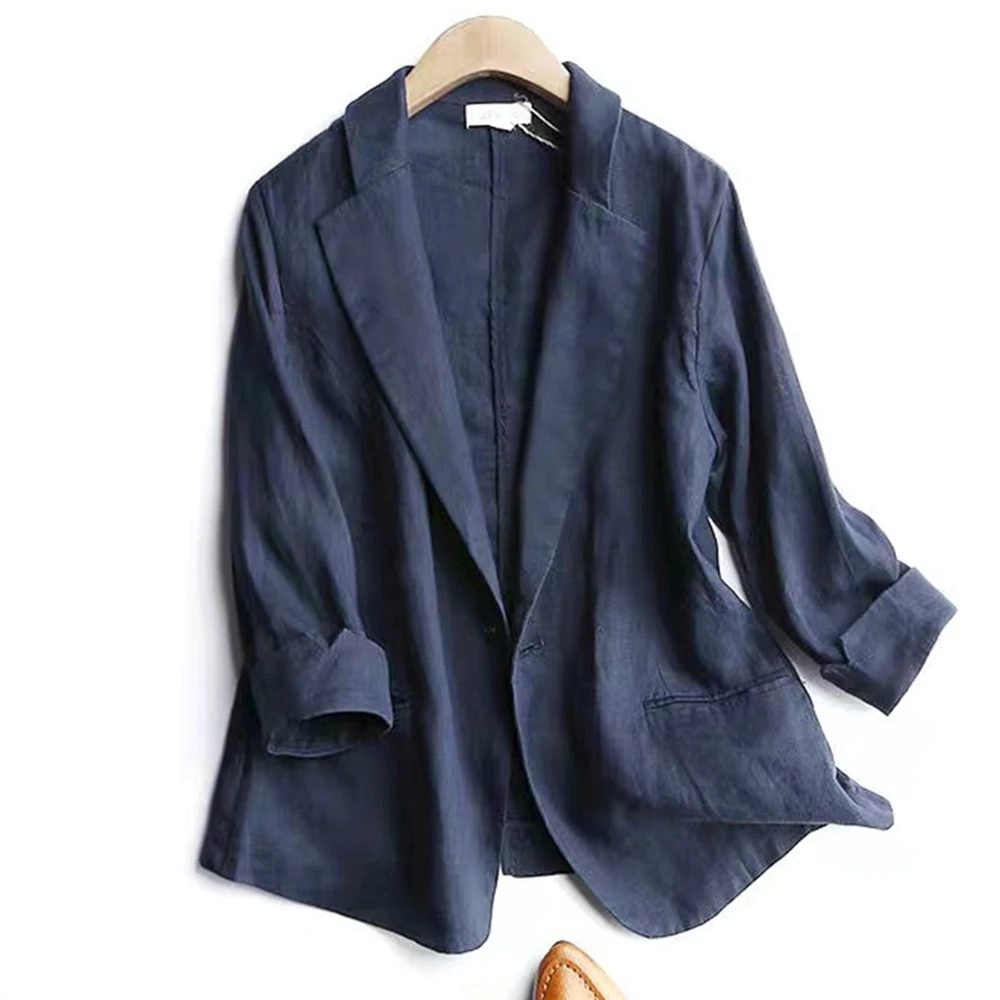 Рисунок 2 - Женский осенний костюм из хлопка и льна