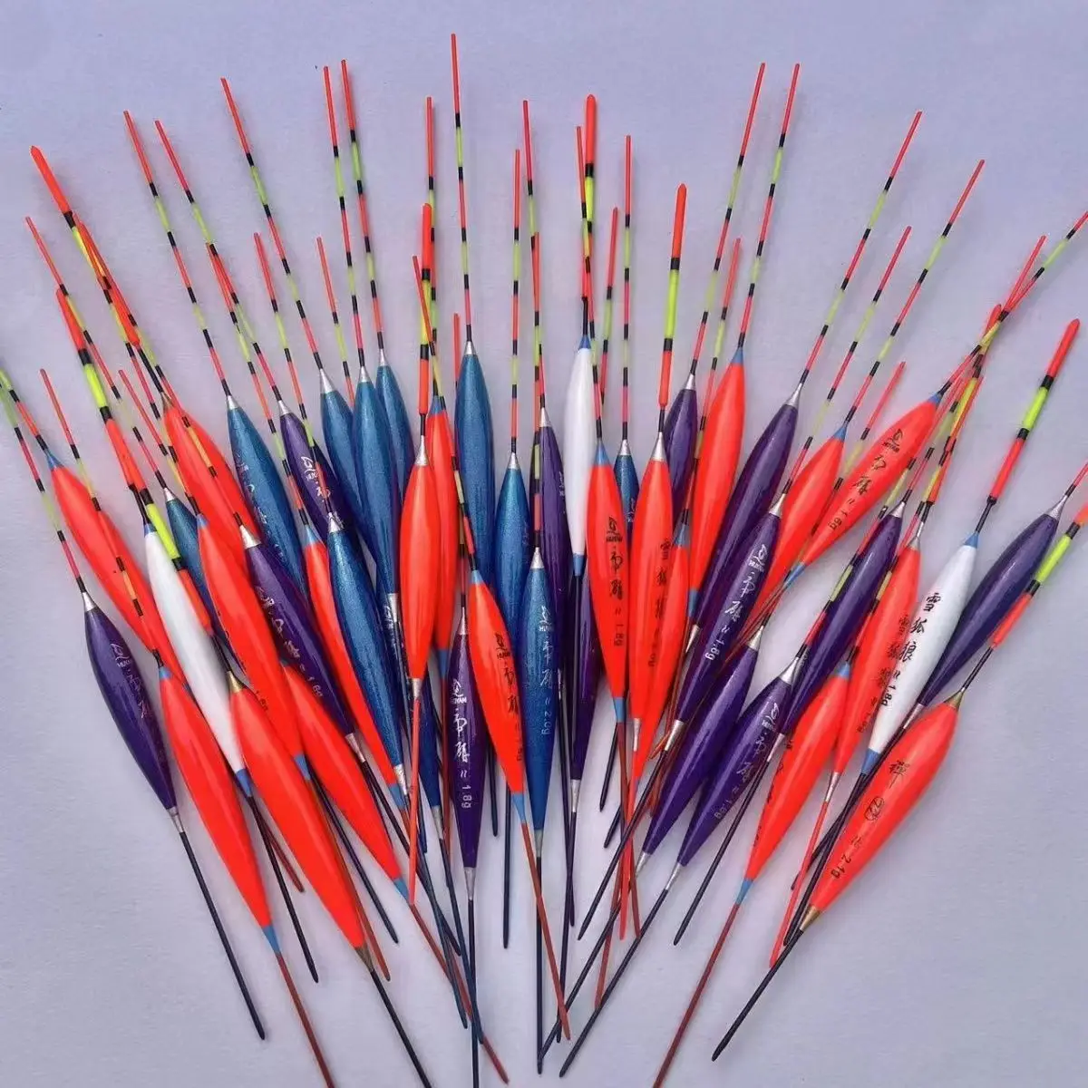 10pcs/Lot Fishing Floats Set Buoy Bobber Fishing Floats Random post Fluctuate Mix Size Color Float Buoy For Accessories