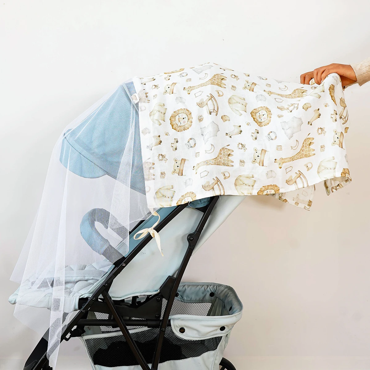 Elinfant Digital Print Breathable Breastfeeding Cover Baby Feeding Nursing Cover Adjustable Nursing Apron Outdoor Stroller