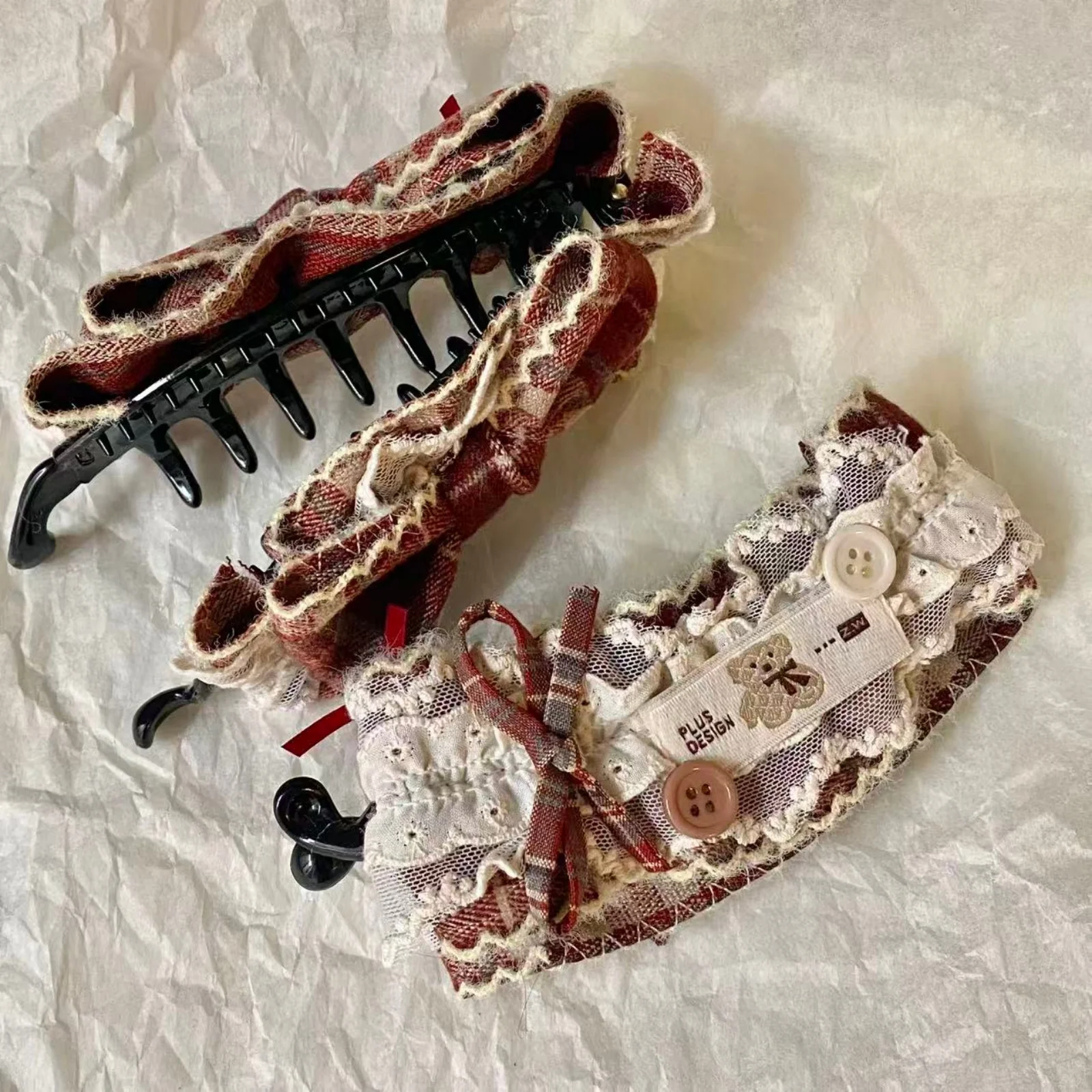 1PC Vintage Bear Hair Claws with Lace&Bow | Retro Women's Hair Accessories, Cute Teddy Bear Decor Hair Grips for Daily&Party