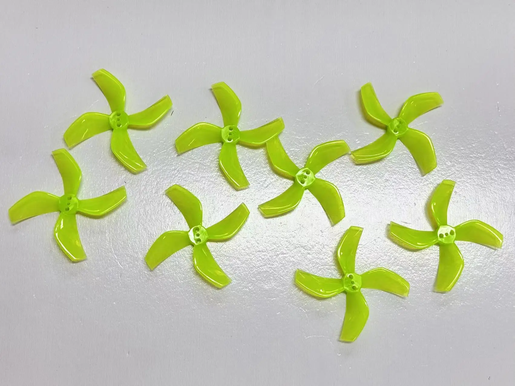 4 Paar 8 Stück GEMFAN D51 2020 2x2x4 2 Zoll 50,3 mm 4-Blatt-PC-Propeller 1,5 mm für RC FPV Racing Freestyle Tinywhoop BETA85X Drohne – Detail 6