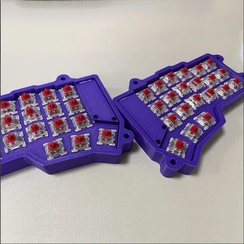 corne v3 cherry 分割型メカニカルキーボード 完成品 分割キーボードのCorne Cherry v3を組み立て、その使用感。 – no