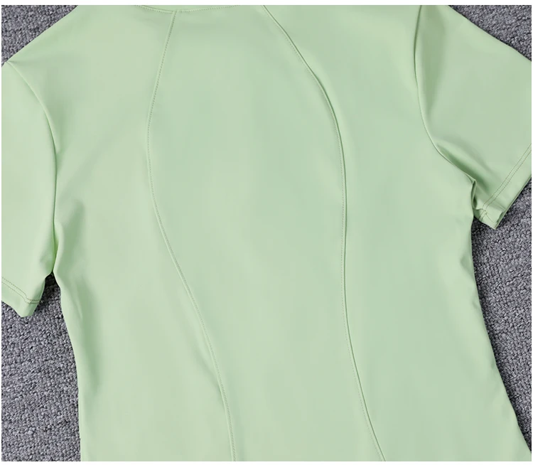 2024 halber Reiß verschluss Rundhals ausschnitt Sport Laufen Kurzarm Yoga T-Shirt Modedesign schmal geschnittenes Crop T-Shirt für Frauen – Detail 6