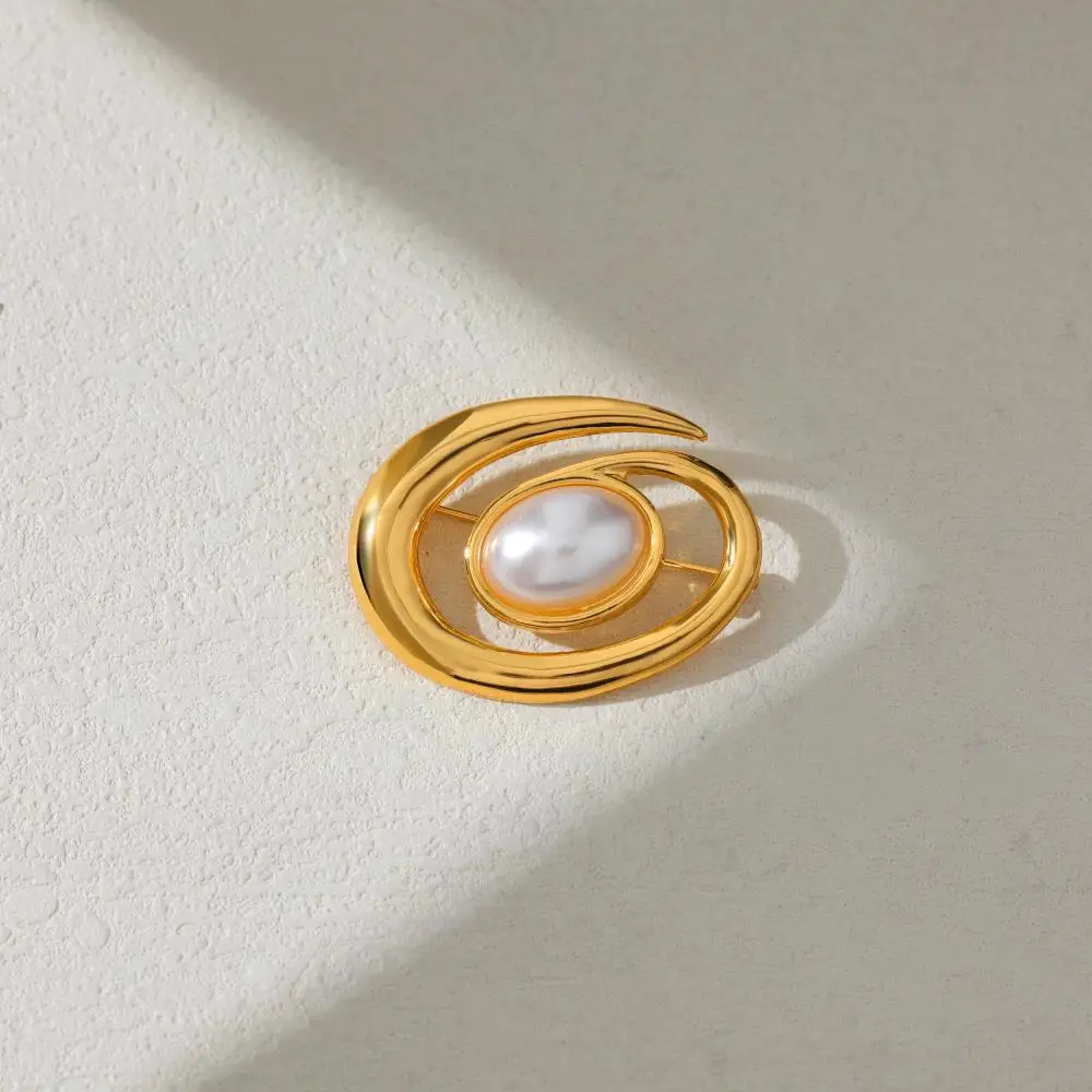 Versatile for Daily Leisure Gold Plated Brooches for Women Chunky Geometric Pearl Pin Brooch Vintage Jewelry Party Accessories