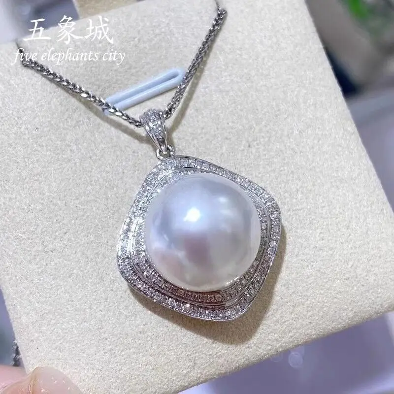 

Gorgeous AAAAA 11-12mm South China Sea Round White Pearl Pendant Necklace 925s