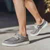 New Summer Men's Canvas Shoes Comfortable Soft Men's Shoes Breathable Men Vulcanized Shoes Slip Wear Men's Casual Flat Shoes 2