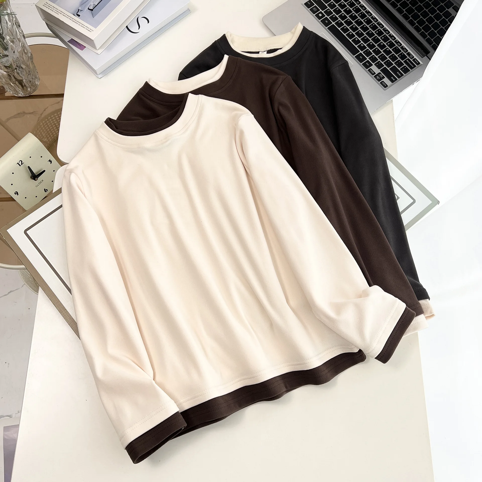 XXXXL Fashion Plus Size Women's T-Shirt Autumn And Winter Contrasting Color double-sided Fleece Warm Tops 803