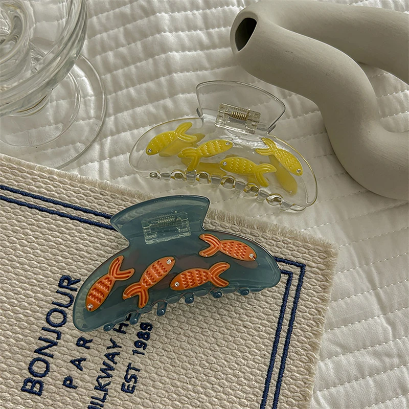 

Cute Transparent Goldfish Hair Clips Cartoon Acetate Shark Clips Simple Fashion Hair Claw For Women Girls Hair Accessories
