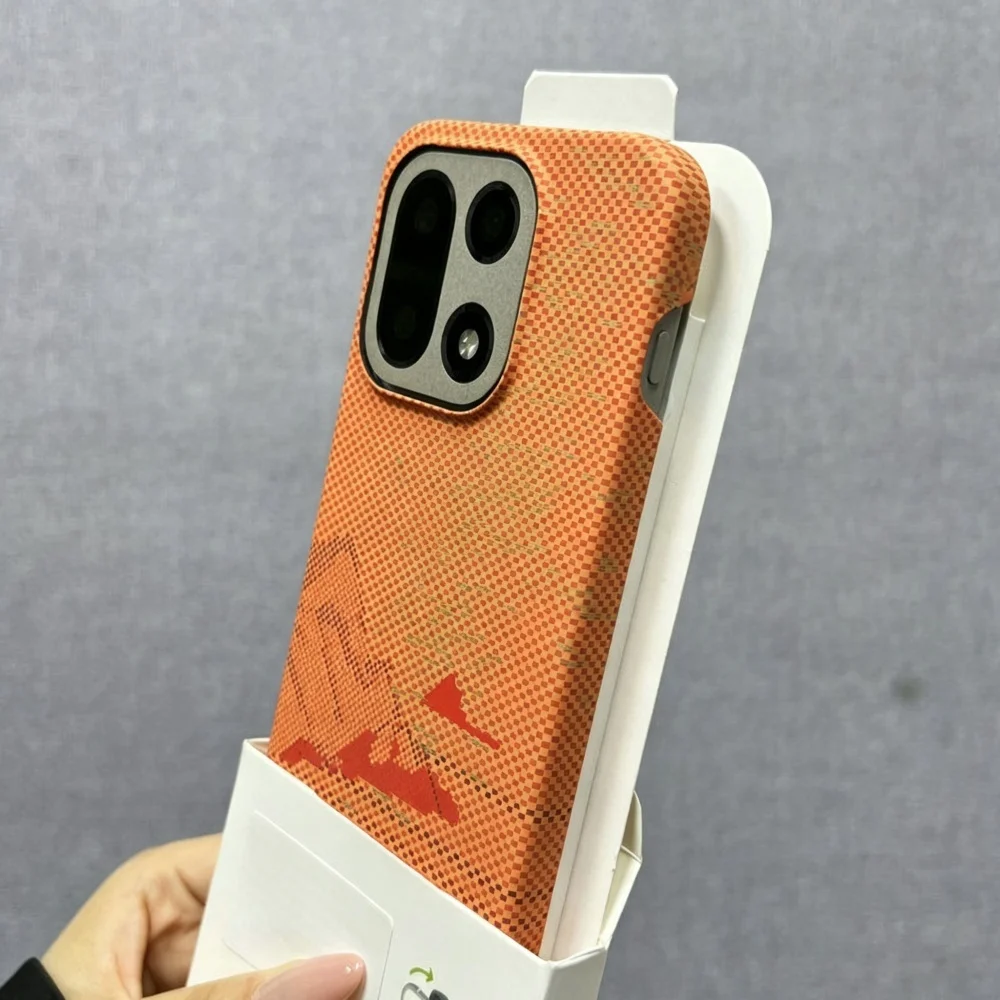 Premium Ultra-Thin Carbon Fiber Texture Phone Case with Frameless Bumper Design
