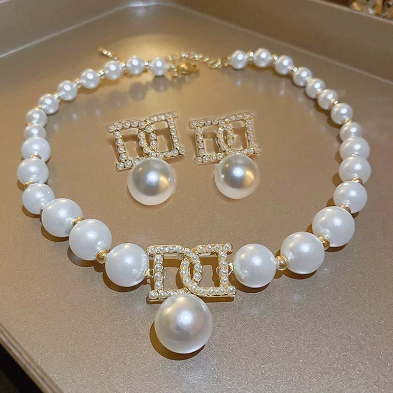Women Elegant Pearl Clavicle Chain Collares Ladies Short Pendant Necklaces Earrings set Jewelry sets 1