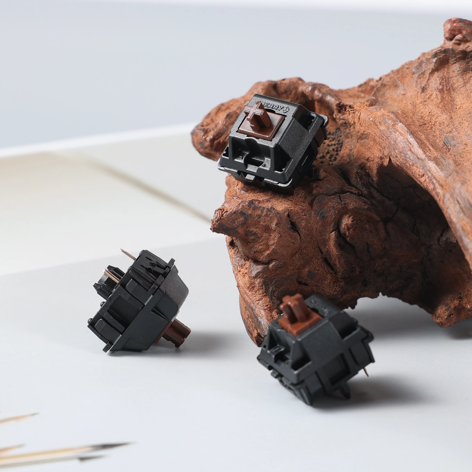 まりりん Cherry MX2A Brown MX2A-G1NN Tactile 5-pin MX Mechanical Switch