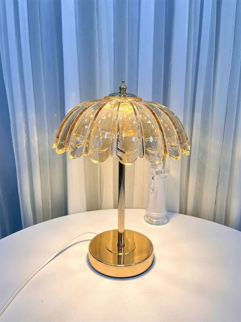Crystal Decorative Table Lamp Creative Bedroom Bedside Atmosphere Night Lamp Light Luxury Crystal Nightstand Lamps